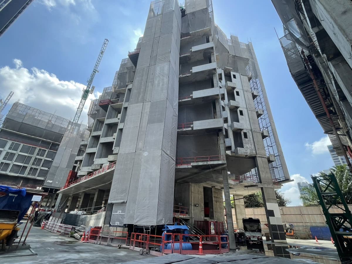 Origin Thonglor World Progress